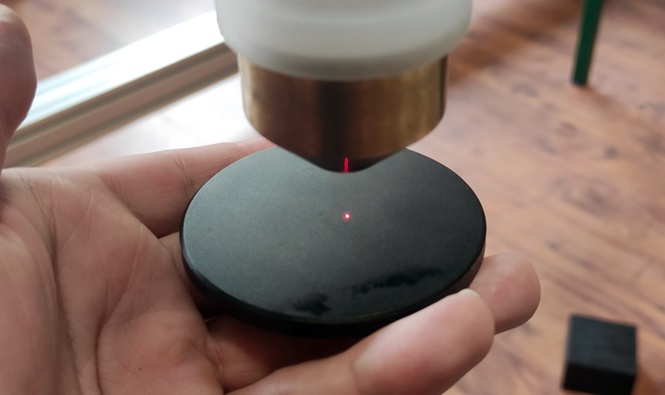 Ustawienie drugiego lustra i obserwacja wiązki skupionej Ustawienie drugiego lustra i obserwacja wiązki skupionej